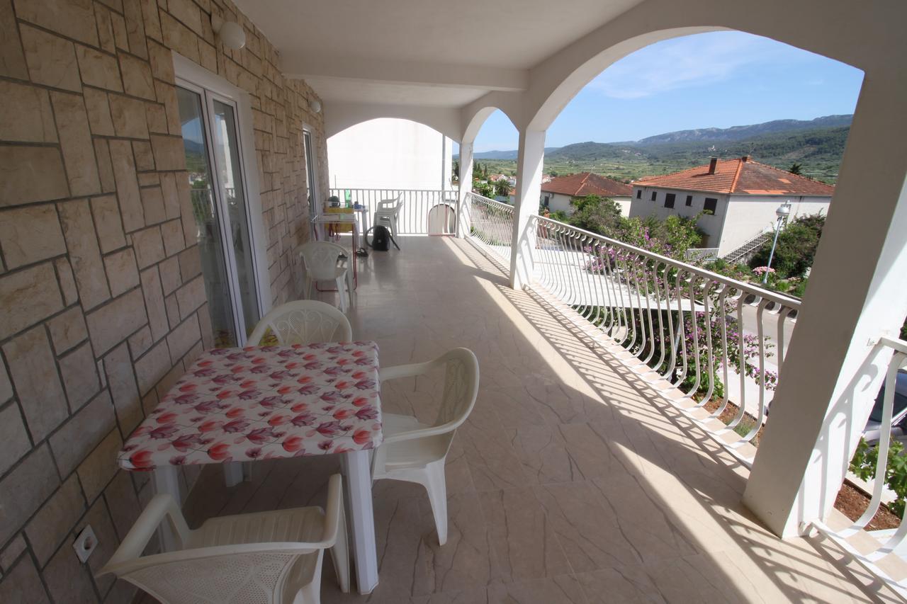 Apartments Marinko Stari Grad  Exterior foto